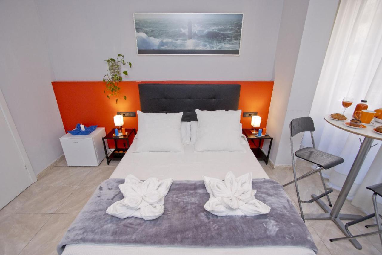 Barcelona City Centre Hostal — Bilder 2